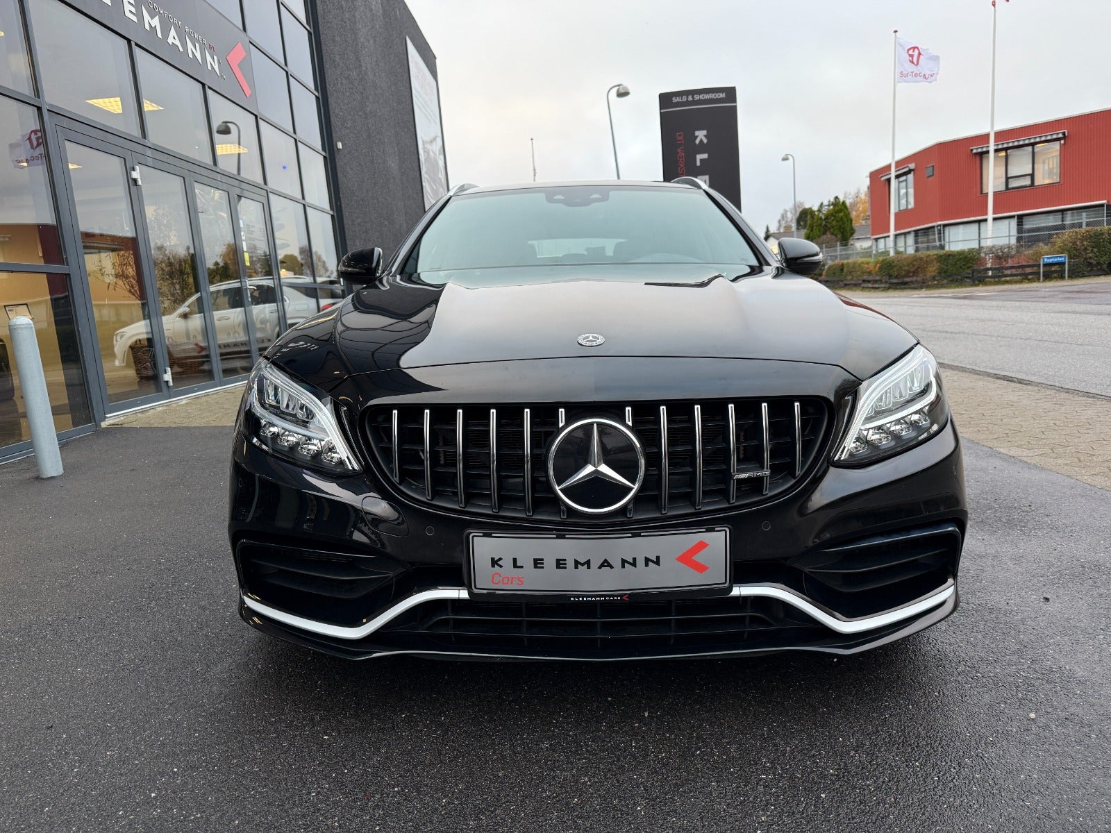 flexleasing-mercedes-c63-40-amg-s-stc-aut-5d-findleasing
