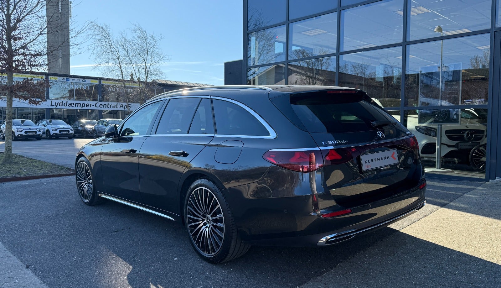 flexleasing-mercedes-e300-de-20-stc-aut-4matic-5d-findleasing
