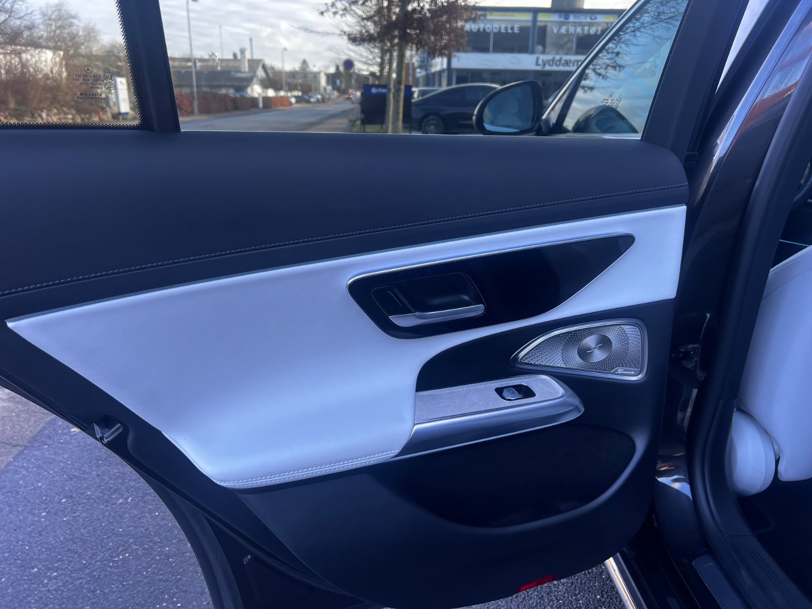 flexleasing-mercedes-e300-de-20-stc-aut-4matic-5d-findleasing