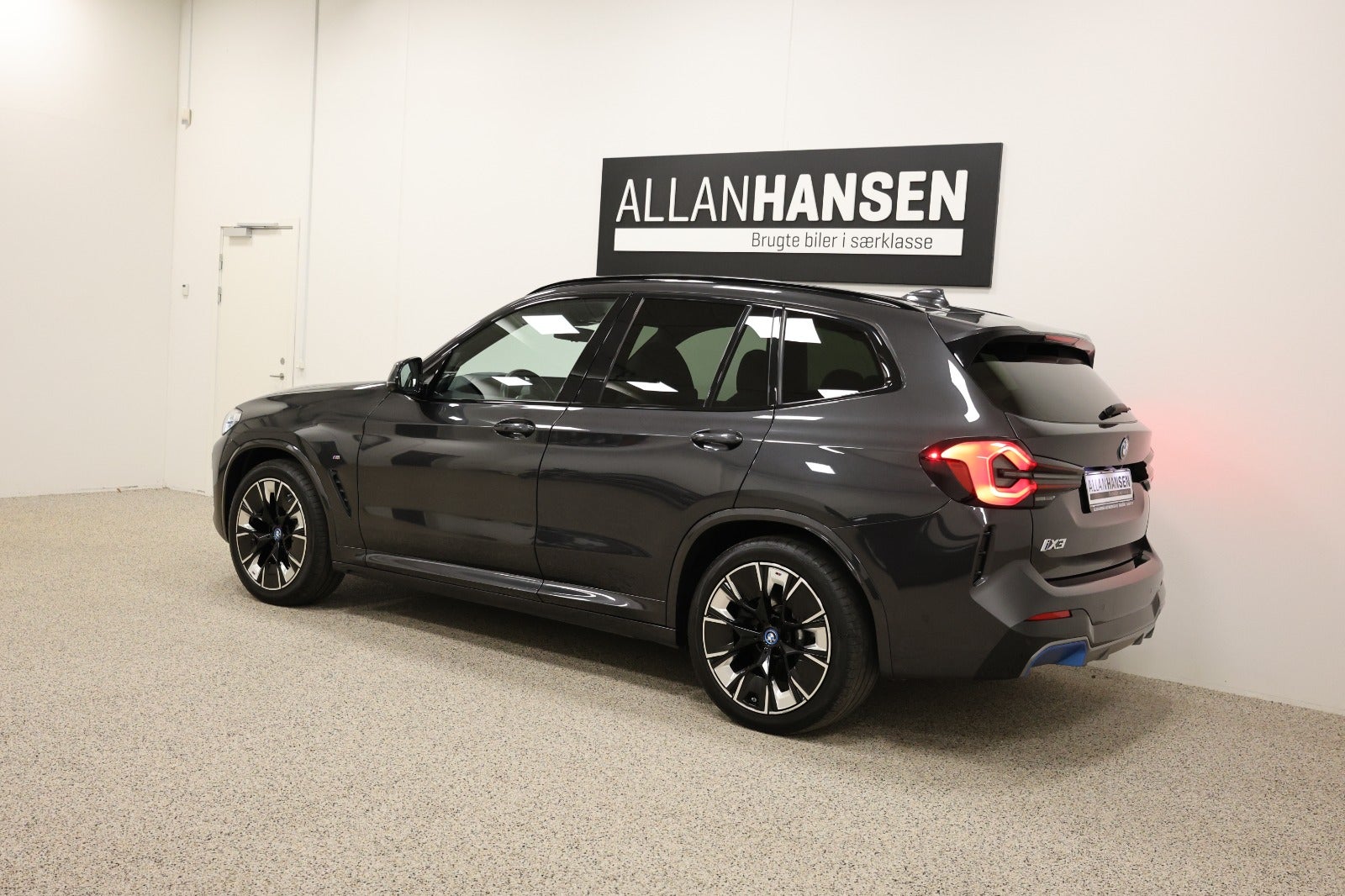 flexleasing-bmw-ix3-charged-plus-m-sport-5d-findleasing