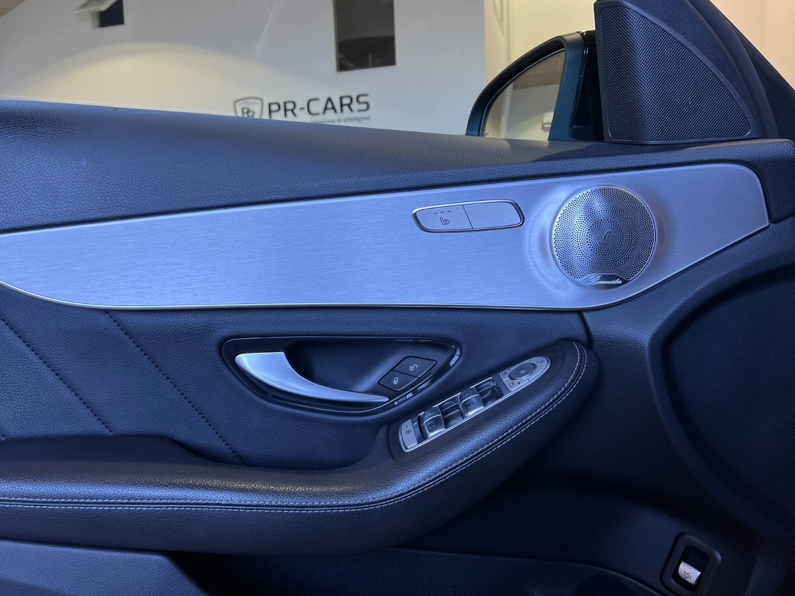 flexleasing-mercedes-c300-de-20-amg-line-stc-aut-5d-findleasing