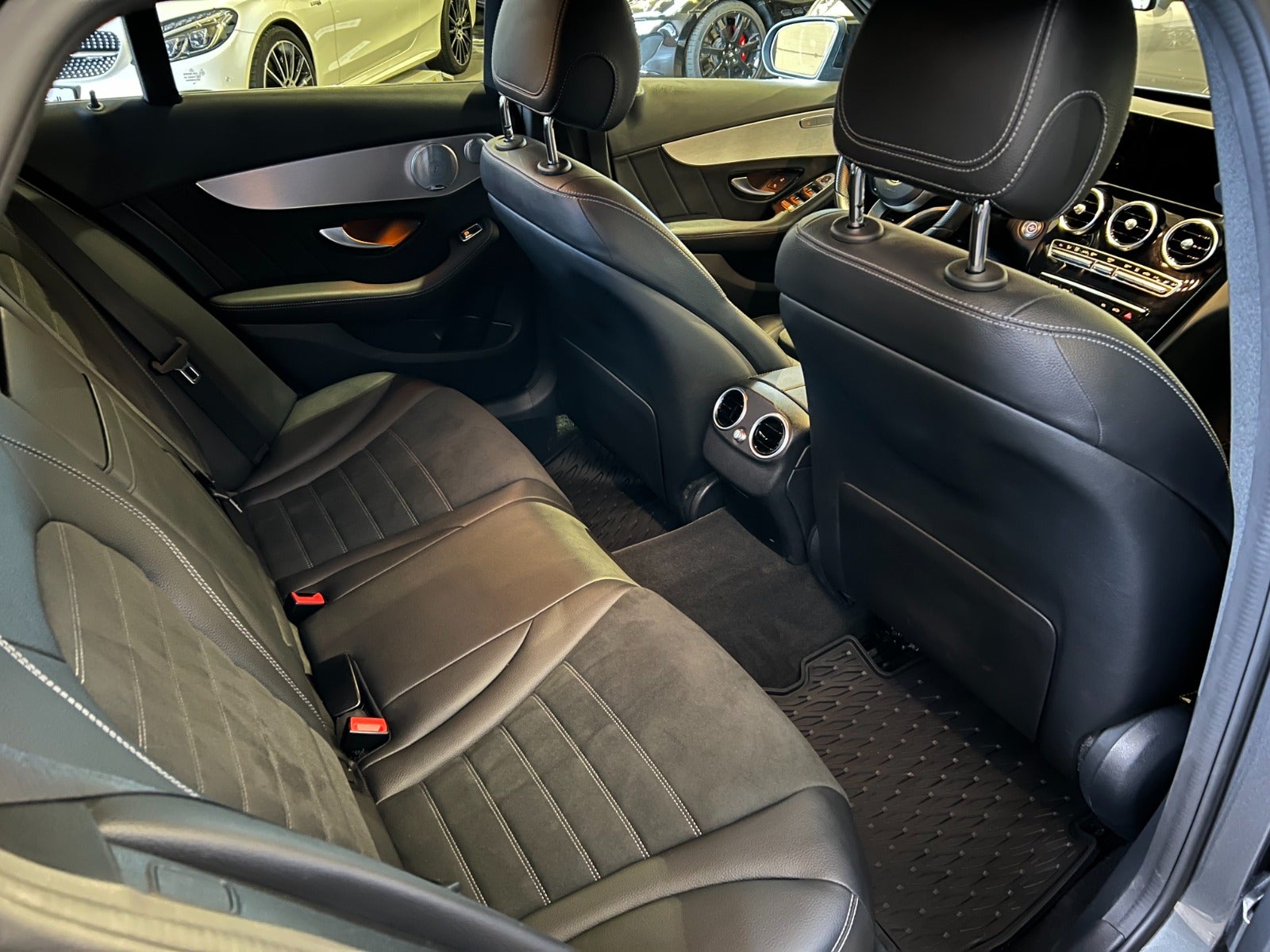 flexleasing-mercedes-c300-de-20-amg-line-stc-aut-5d-findleasing