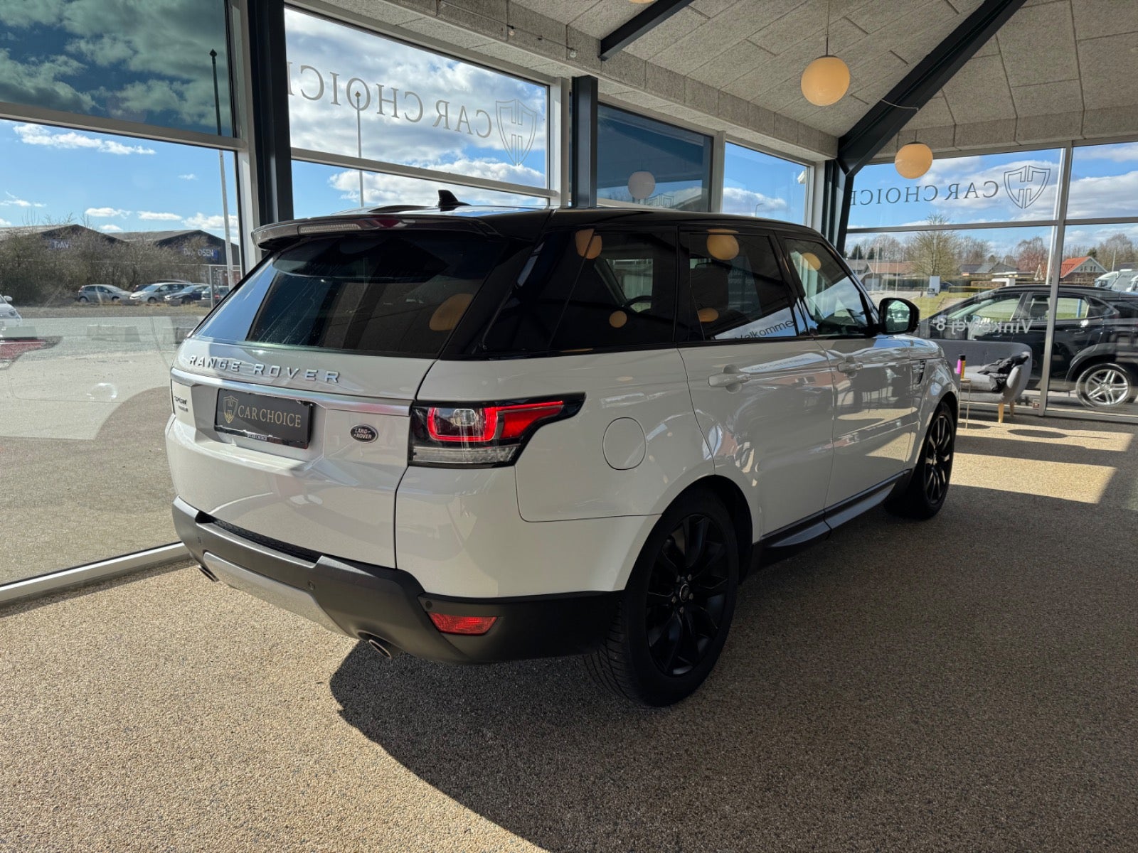 flexleasing-land-rover-range-rover-sport-30-tdv6-hse-aut-5d-findleasing