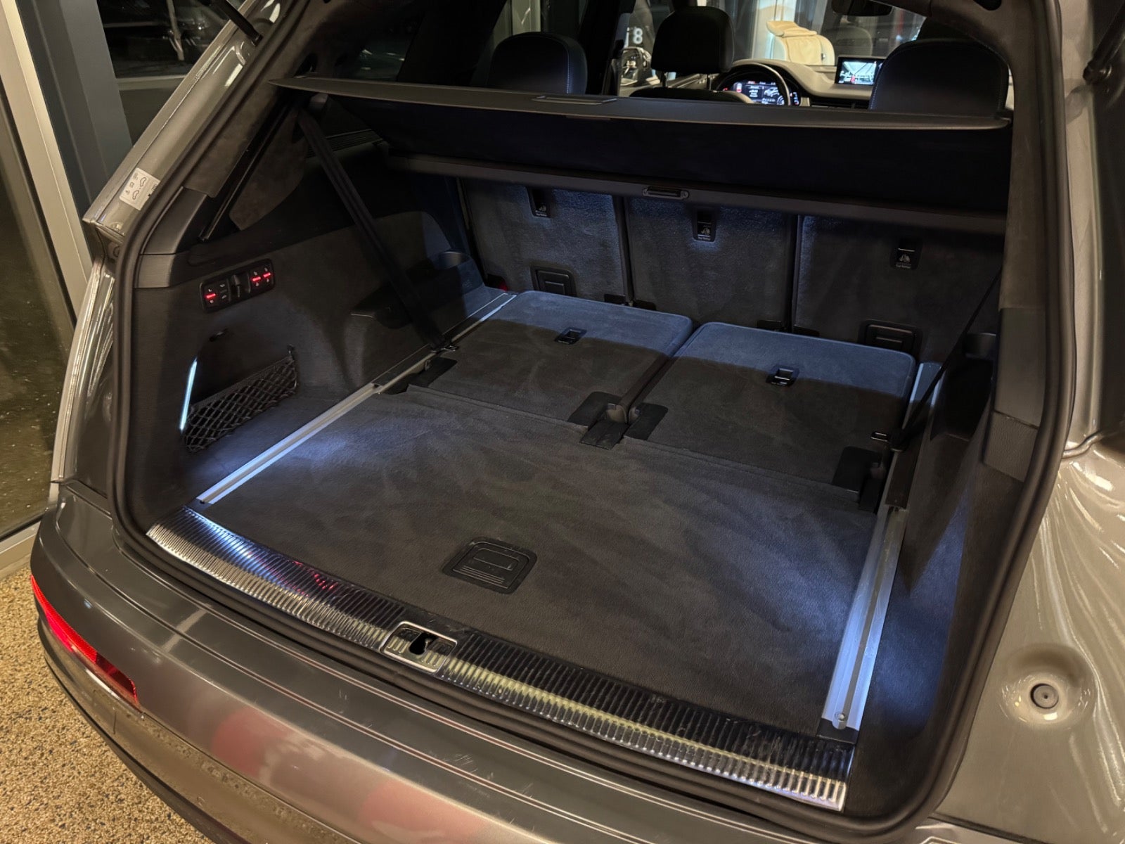 flexleasing-audi-q7-30-tdi-272-s-line-quattro-tiptr-7prs-5d-findleasing