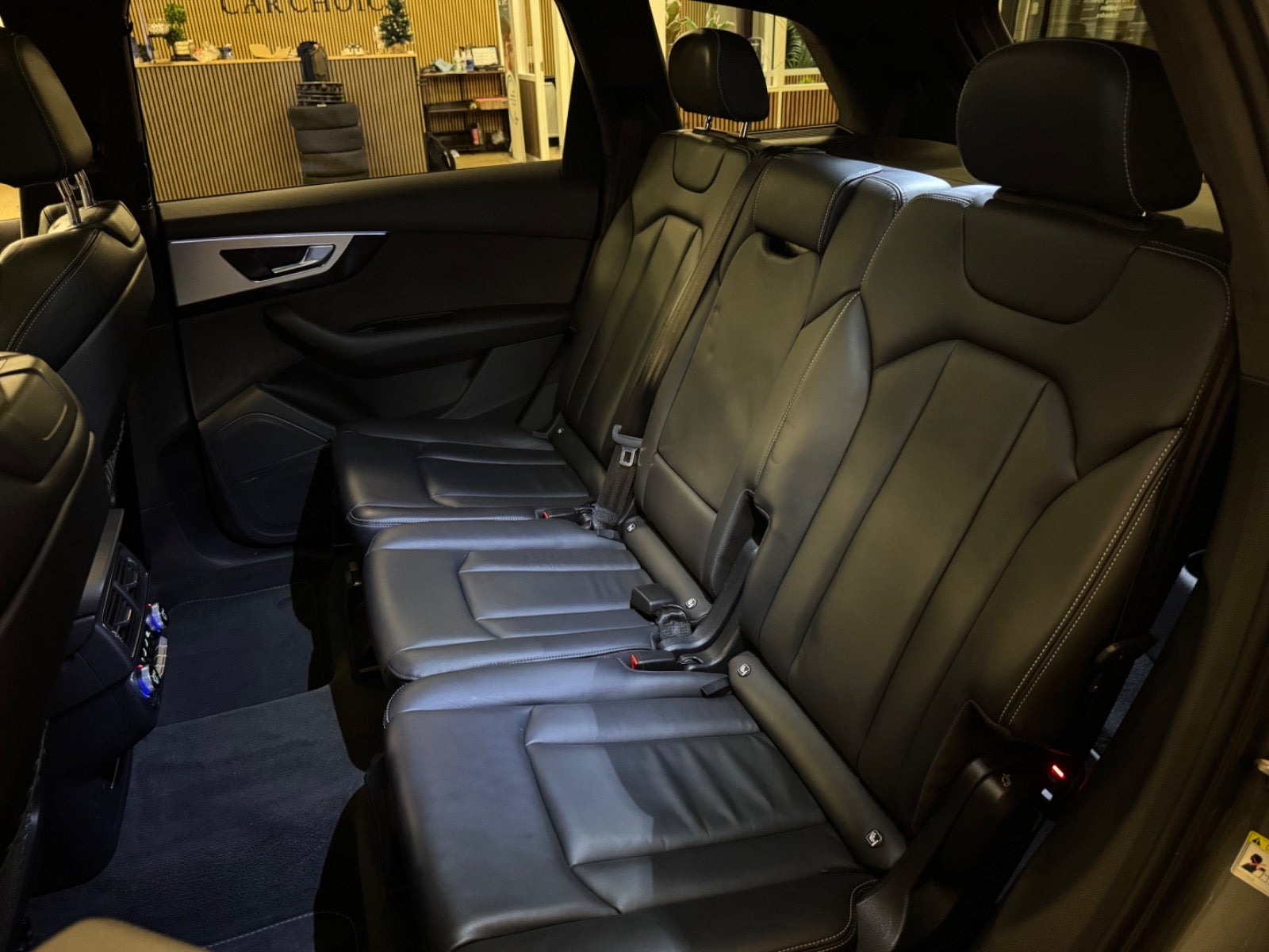 flexleasing-audi-q7-30-tdi-272-s-line-quattro-tiptr-7prs-5d-findleasing