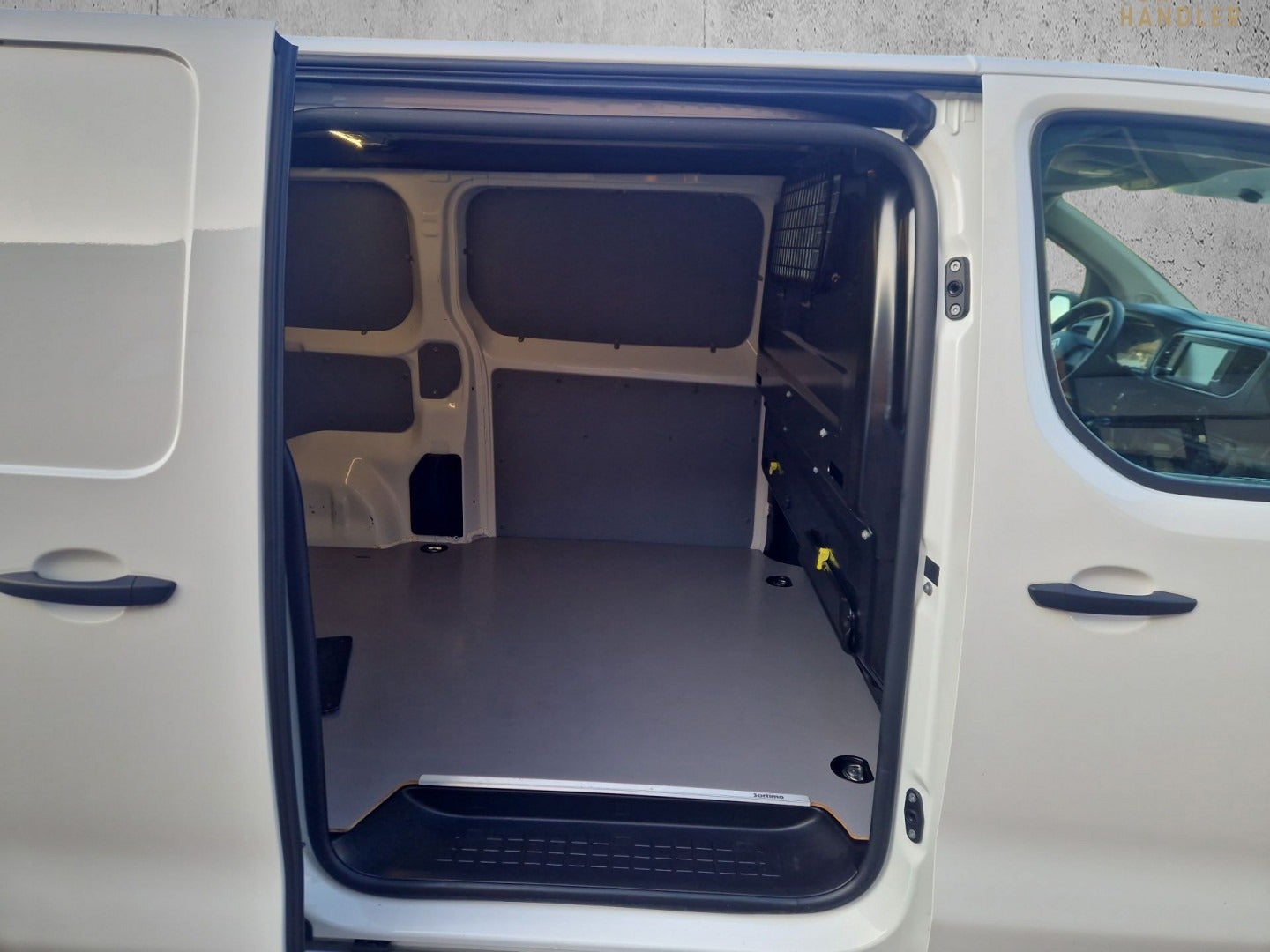 flexleasing-citroen-jumpy-20-bluehdi-122-l2-fleetline-findleasing
