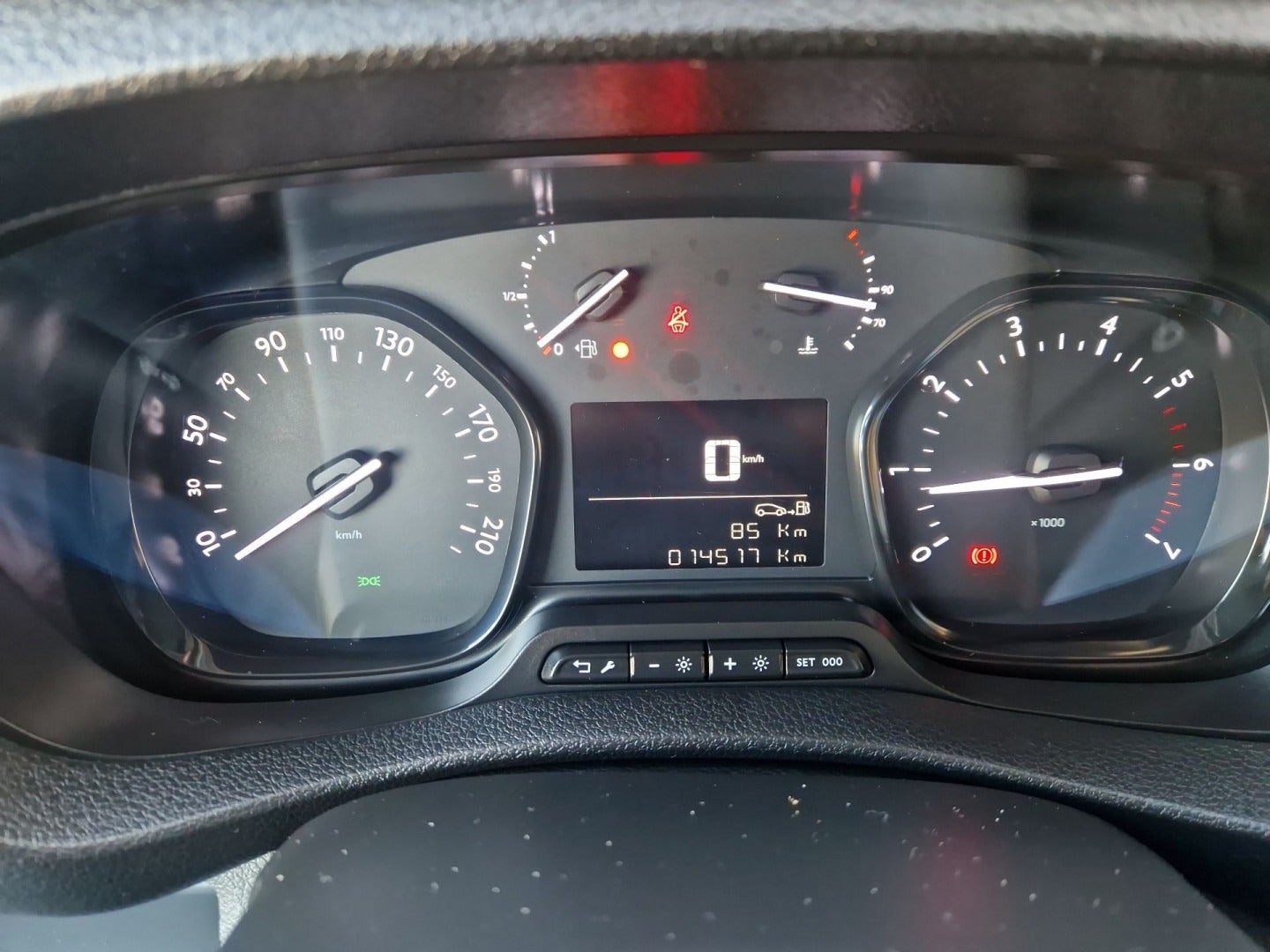 flexleasing-citroen-jumpy-20-bluehdi-122-l2-fleetline-findleasing