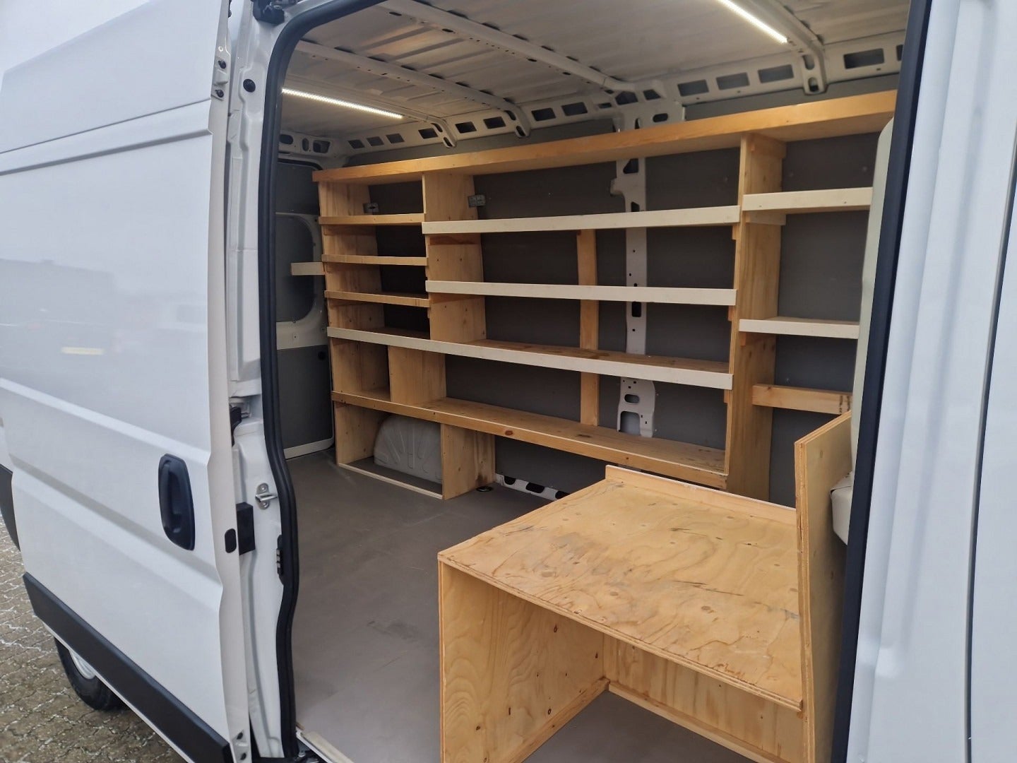 flexleasing-citroen-jumper-33-22-bluehdi-140-l3h2-masterline-findleasing