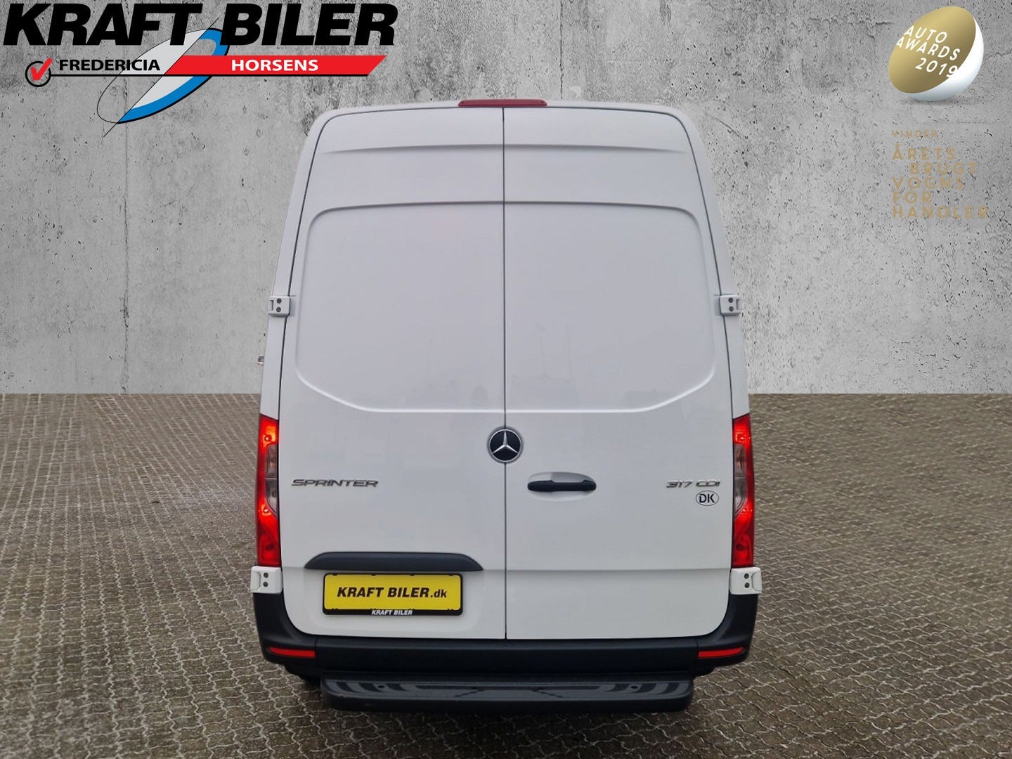 flexleasing-mercedes-sprinter-317-20-cdi-a2-kassevogn-aut-rwd-findleasing