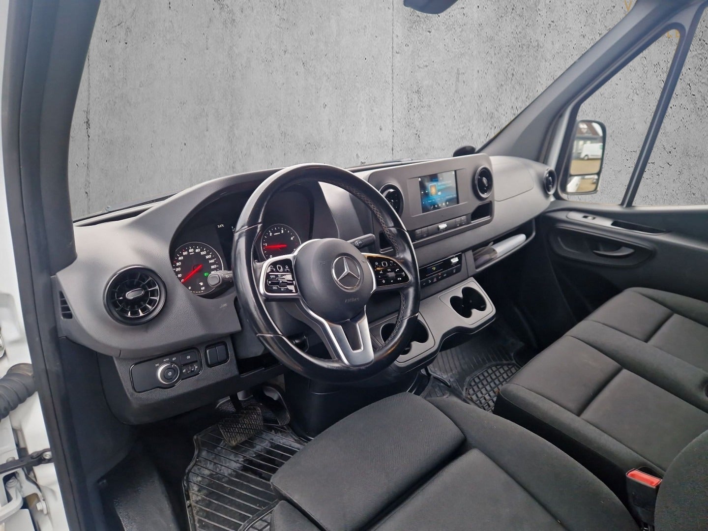 flexleasing-mercedes-sprinter-317-20-cdi-a3-kassevogn-aut-rwd-findleasing