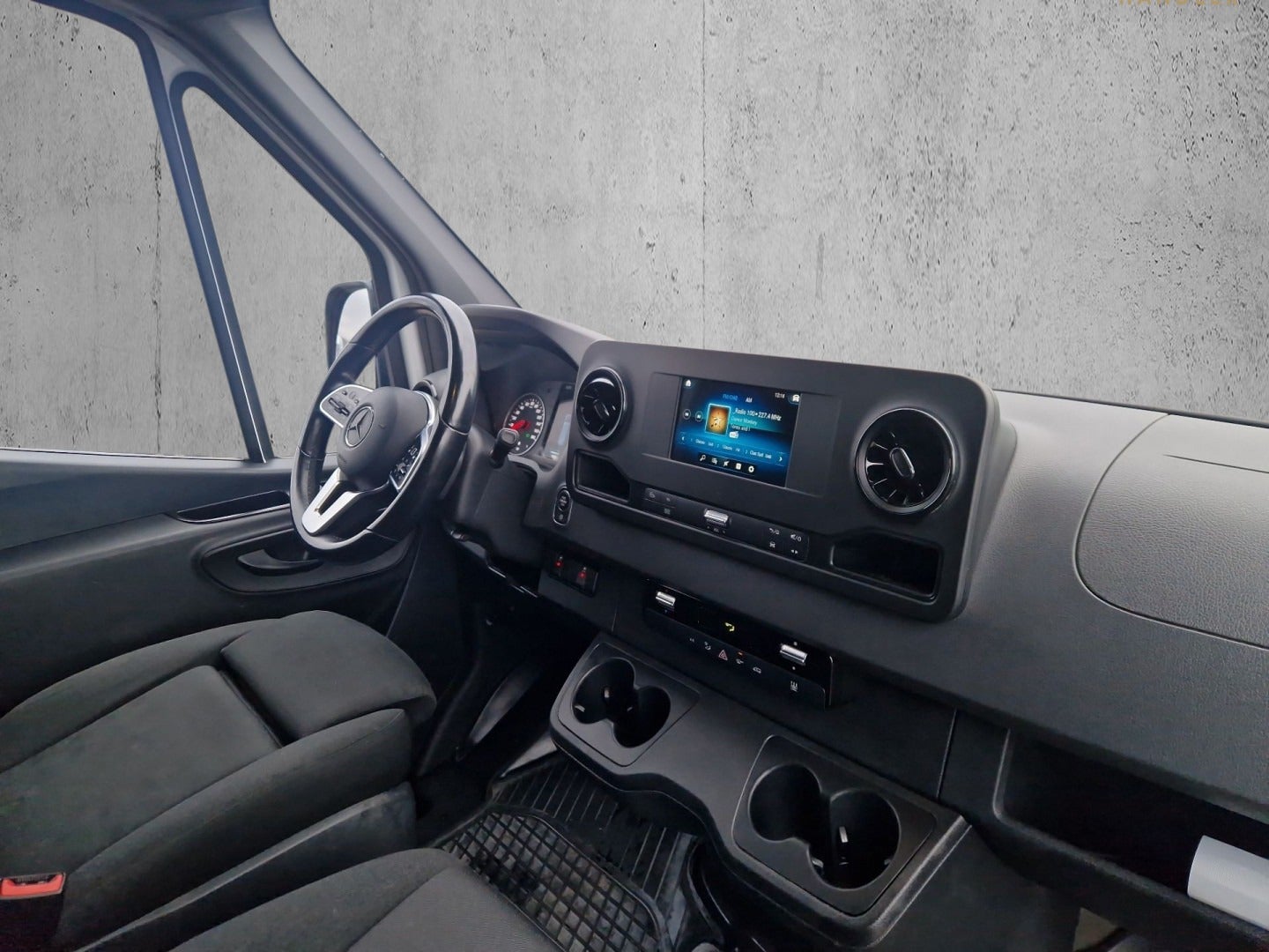 flexleasing-mercedes-sprinter-317-20-cdi-a3-kassevogn-aut-rwd-findleasing