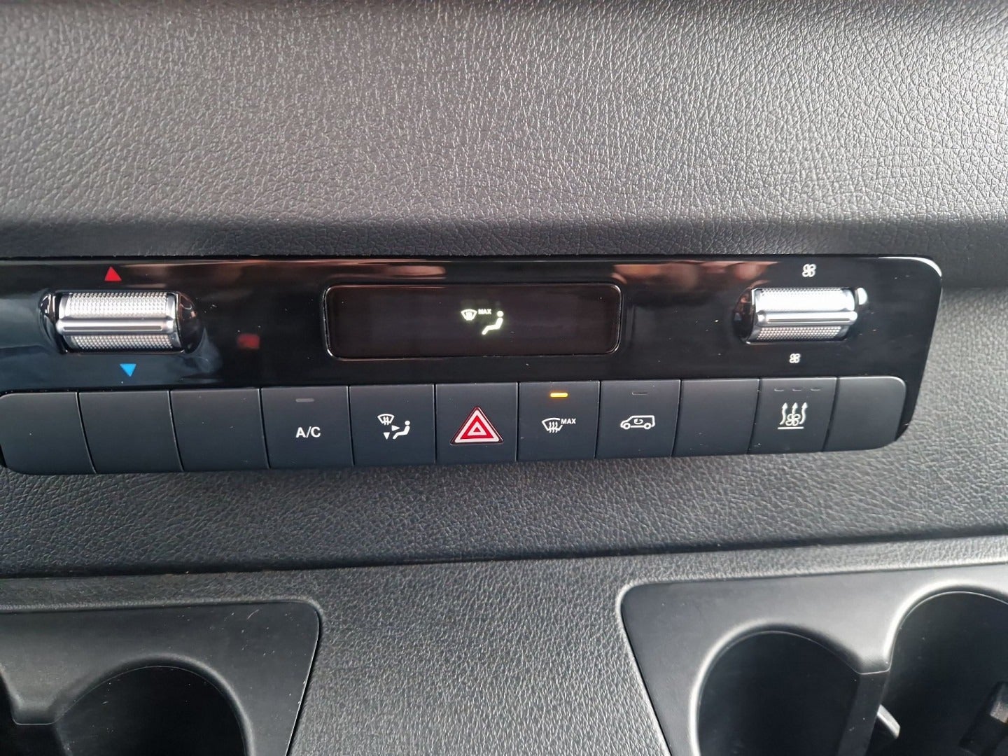 flexleasing-mercedes-sprinter-317-20-cdi-a3-kassevogn-aut-rwd-findleasing