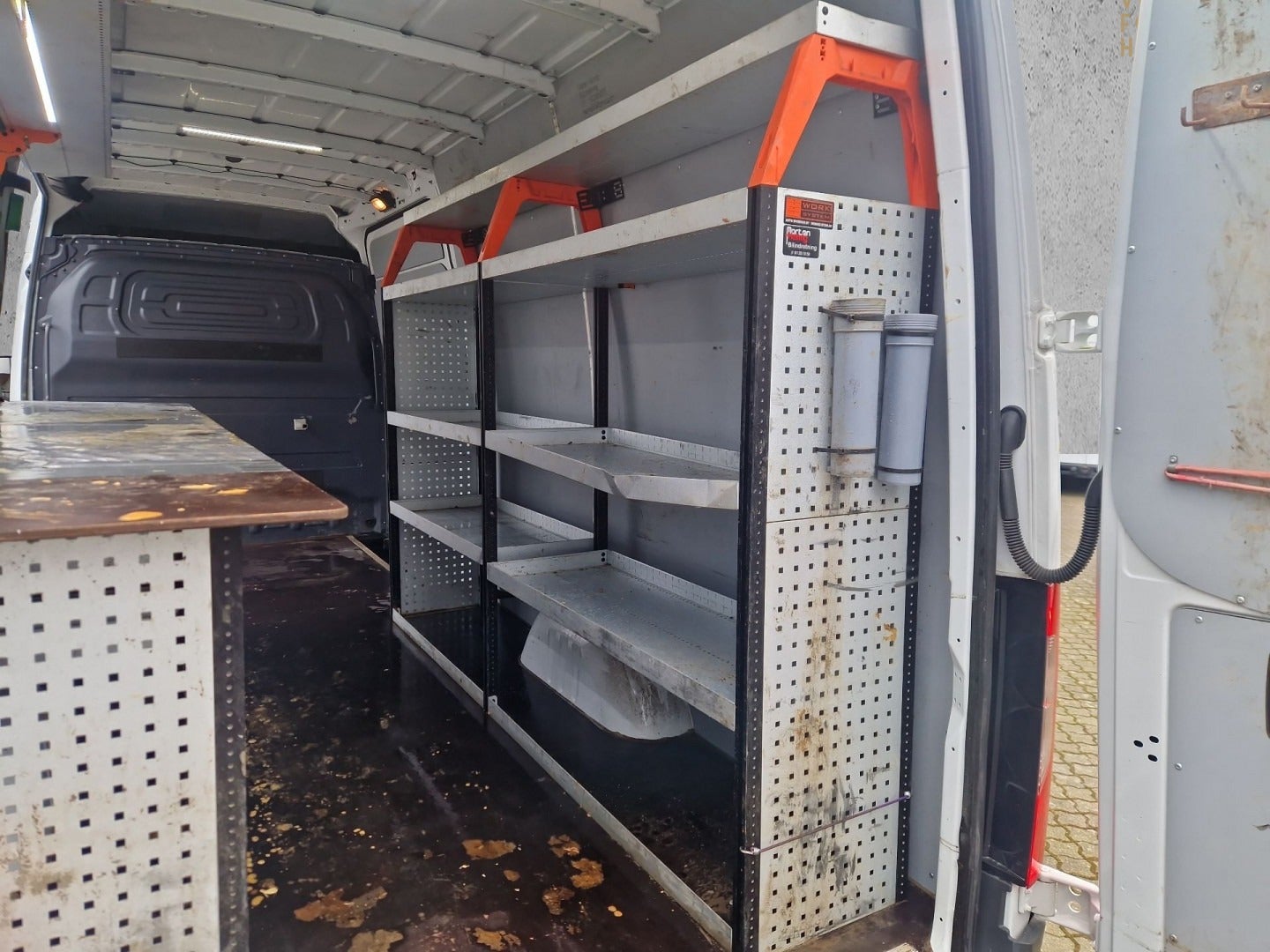 flexleasing-mercedes-sprinter-317-20-cdi-a3-kassevogn-aut-rwd-findleasing