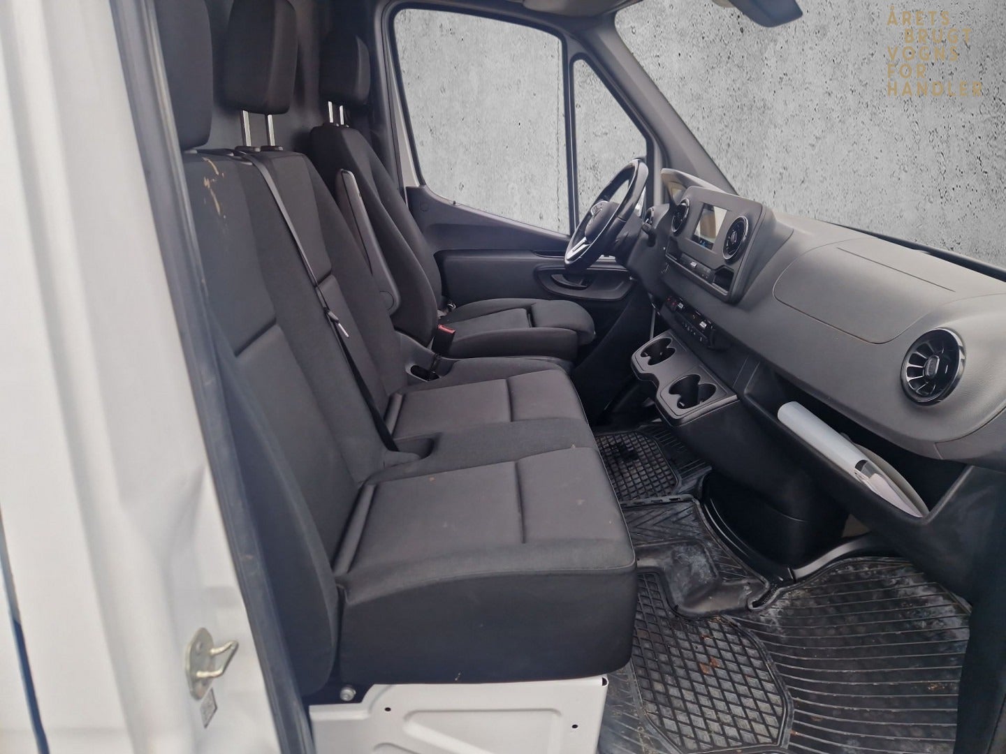 flexleasing-mercedes-sprinter-317-20-cdi-a3-kassevogn-aut-rwd-findleasing