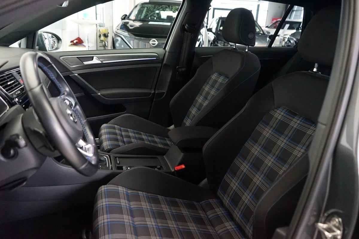 flexleasing-vw-golf-vii-14-gte-dsg-5d-findleasing