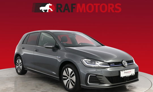 VW Golf VII 1,4 GTE DSG 5d