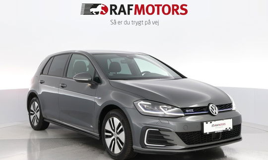 VW Golf VII 1,4 GTE DSG 5d