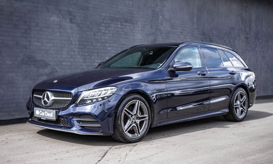 Mercedes C220 d 2,0 AMG Line stc. aut. 5d
