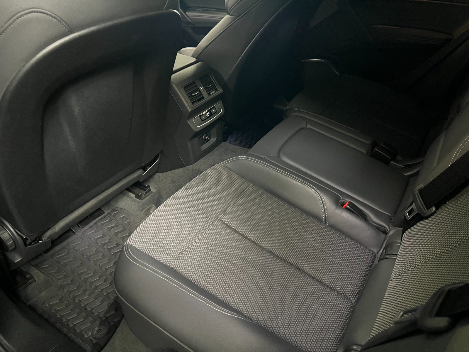 flexleasing-audi-q5-50-tfsi-e-s-line-quattro-s-tr-5d-findleasing
