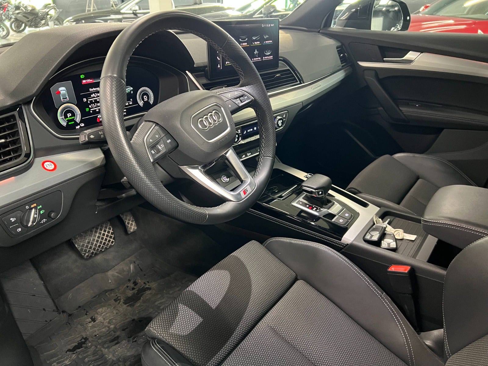 flexleasing-audi-q5-50-tfsi-e-s-line-quattro-s-tr-5d-findleasing