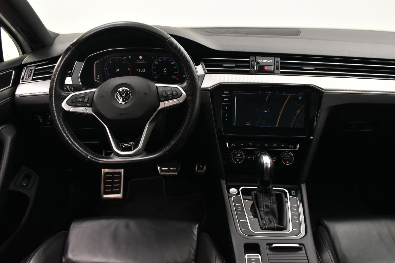 flexleasing-vw-passat-20-tdi-190-r-line-variant-dsg-4motion-5d-findleasing
