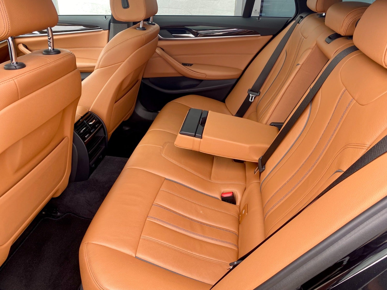 flexleasing-bmw-530d-30-touring-sport-line-xdrive-aut-5d-findleasing