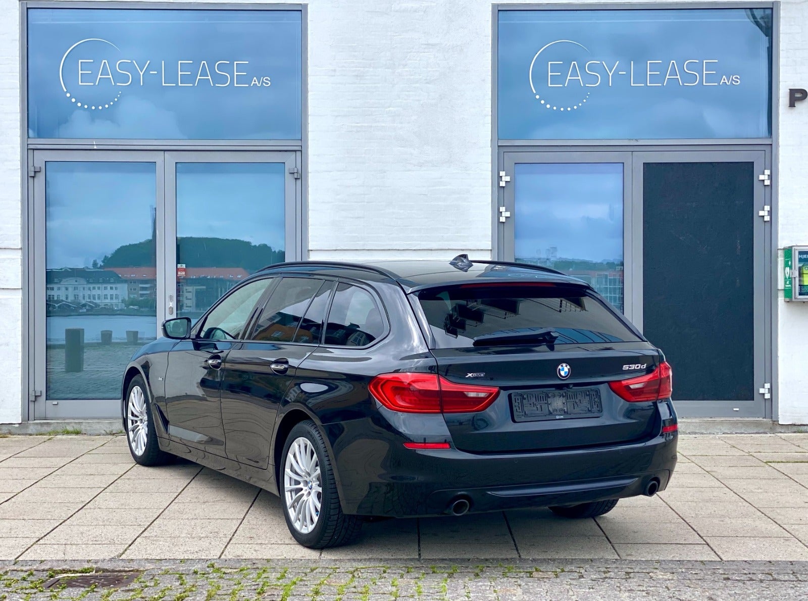 flexleasing-bmw-530d-30-touring-sport-line-xdrive-aut-5d-findleasing