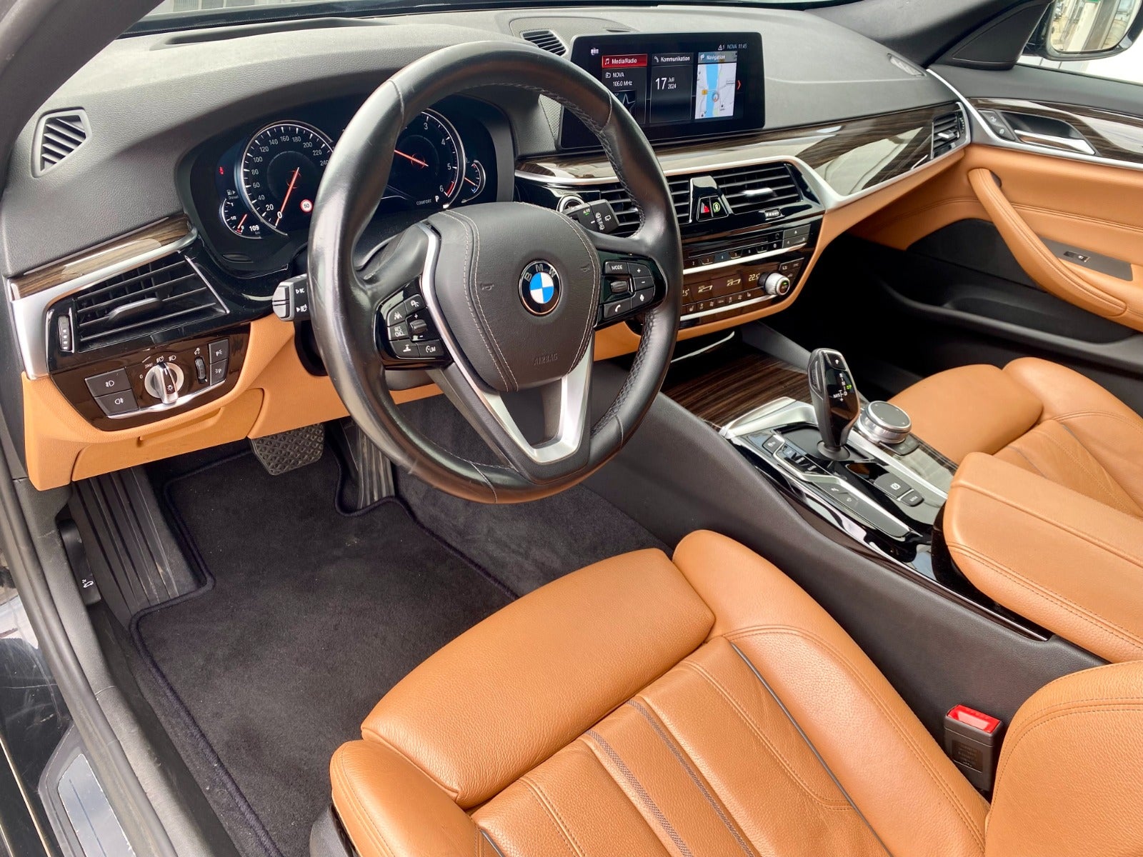 flexleasing-bmw-530d-30-touring-sport-line-xdrive-aut-5d-findleasing