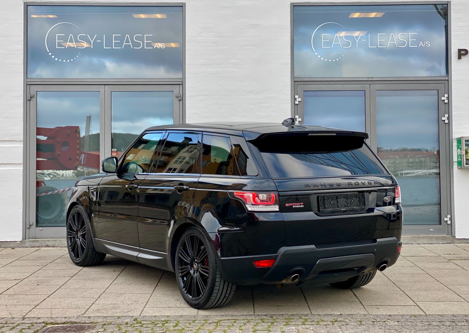 flexleasing-land-rover-range-rover-sport-30-sdv6-hse-aut-5d-findleasing