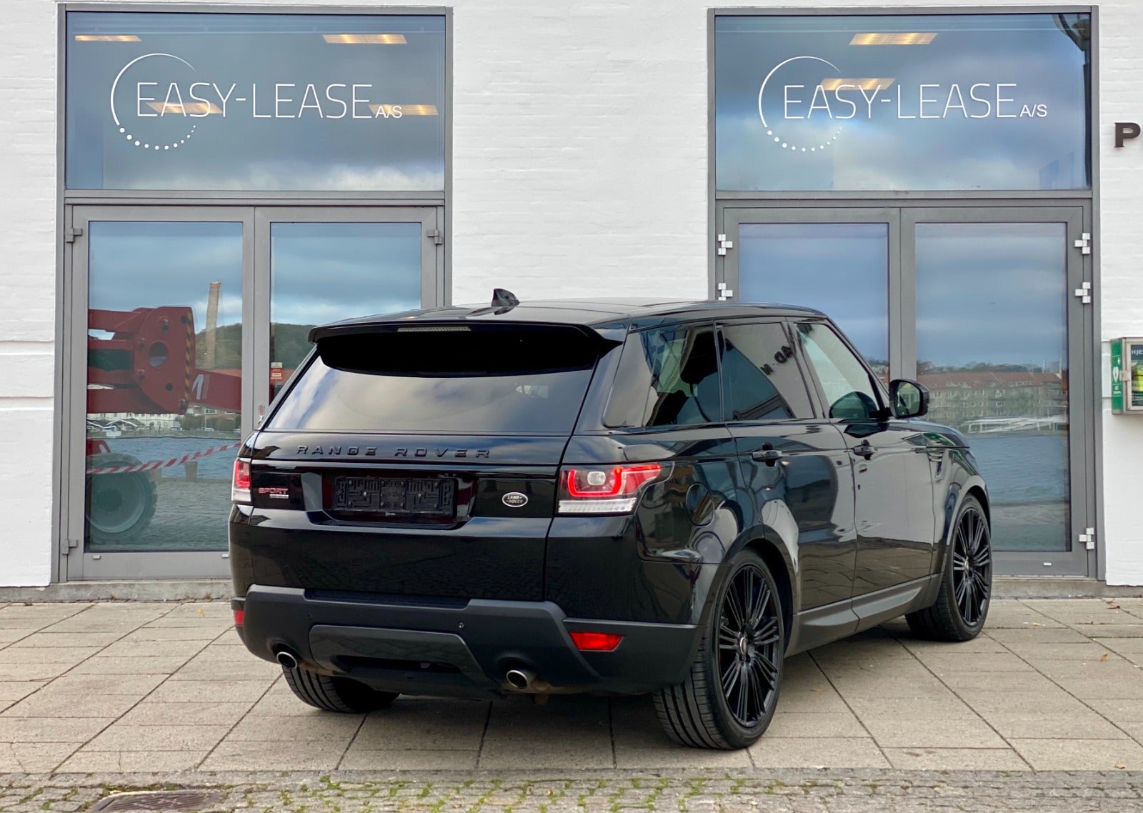 flexleasing-land-rover-range-rover-sport-30-sdv6-hse-aut-5d-findleasing
