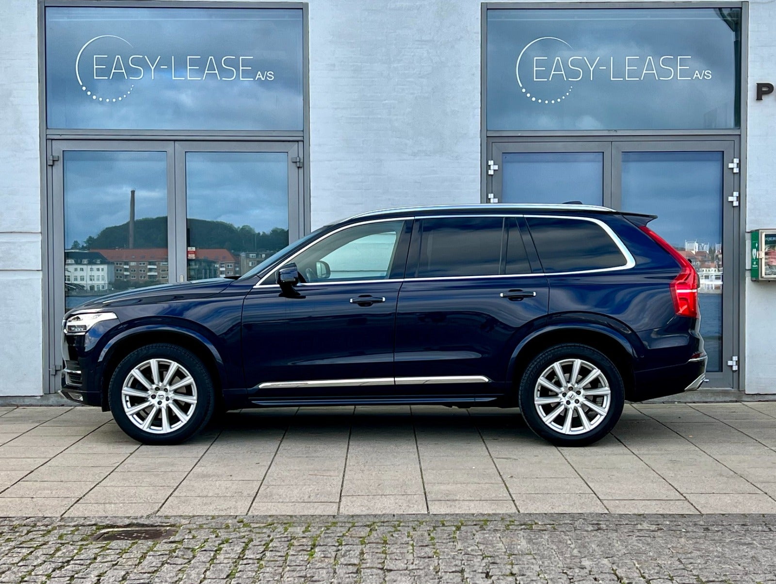 flexleasing-volvo-xc90-20-d5-235-inscription-aut-awd-7prs-5d-findleasing