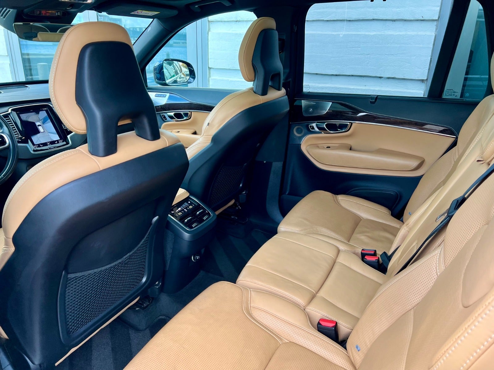 flexleasing-volvo-xc90-20-d5-235-inscription-aut-awd-7prs-5d-findleasing