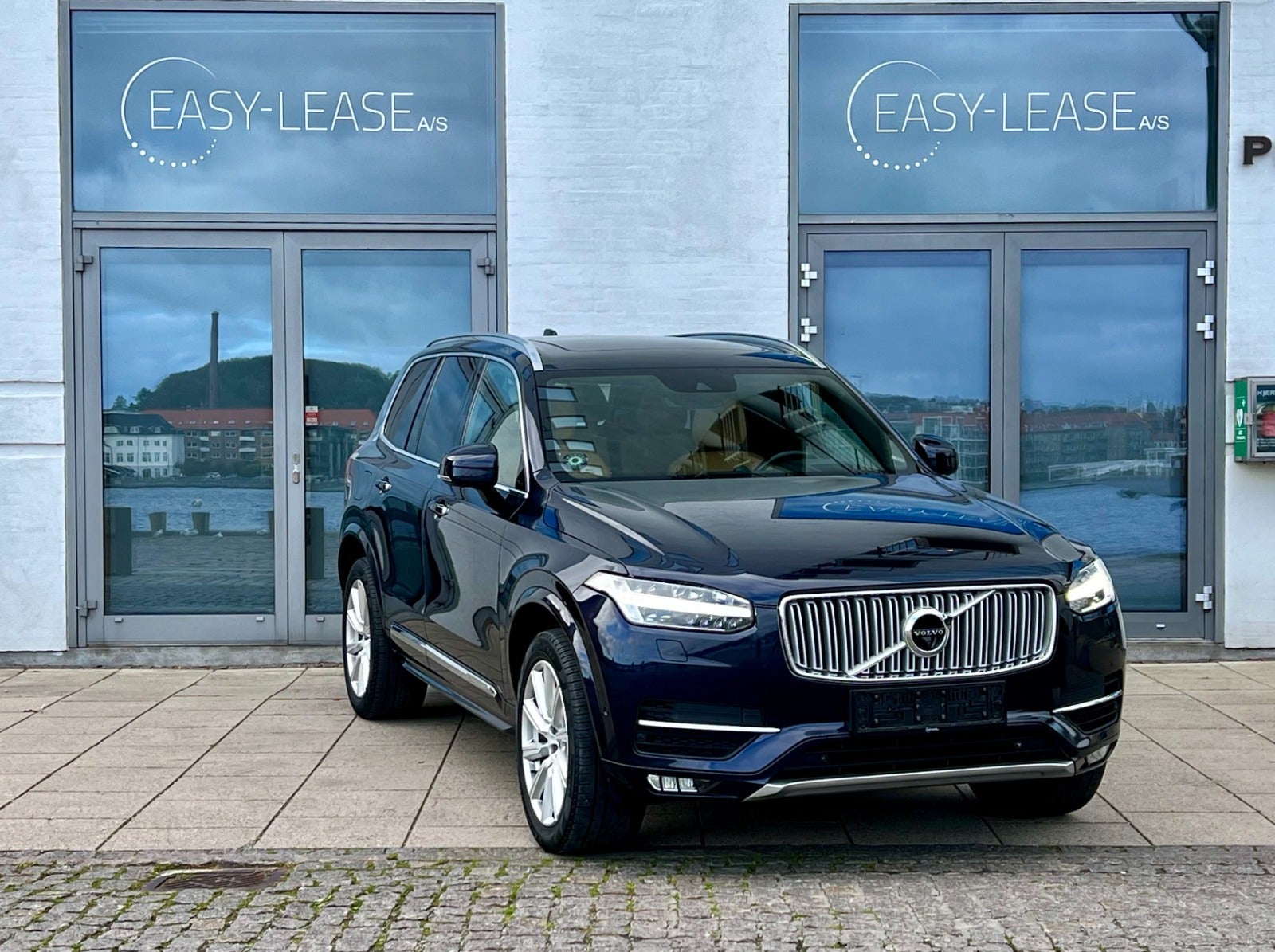flexleasing-volvo-xc90-20-d5-235-inscription-aut-awd-7prs-5d-findleasing
