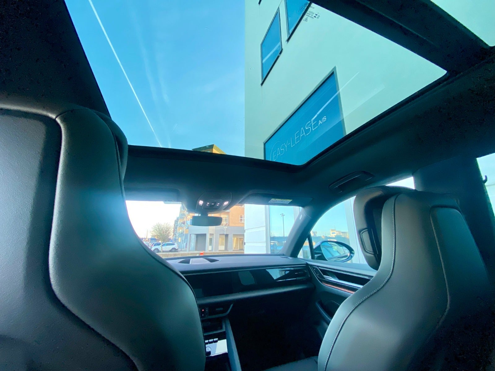 flexleasing-porsche-macan-5d-findleasing
