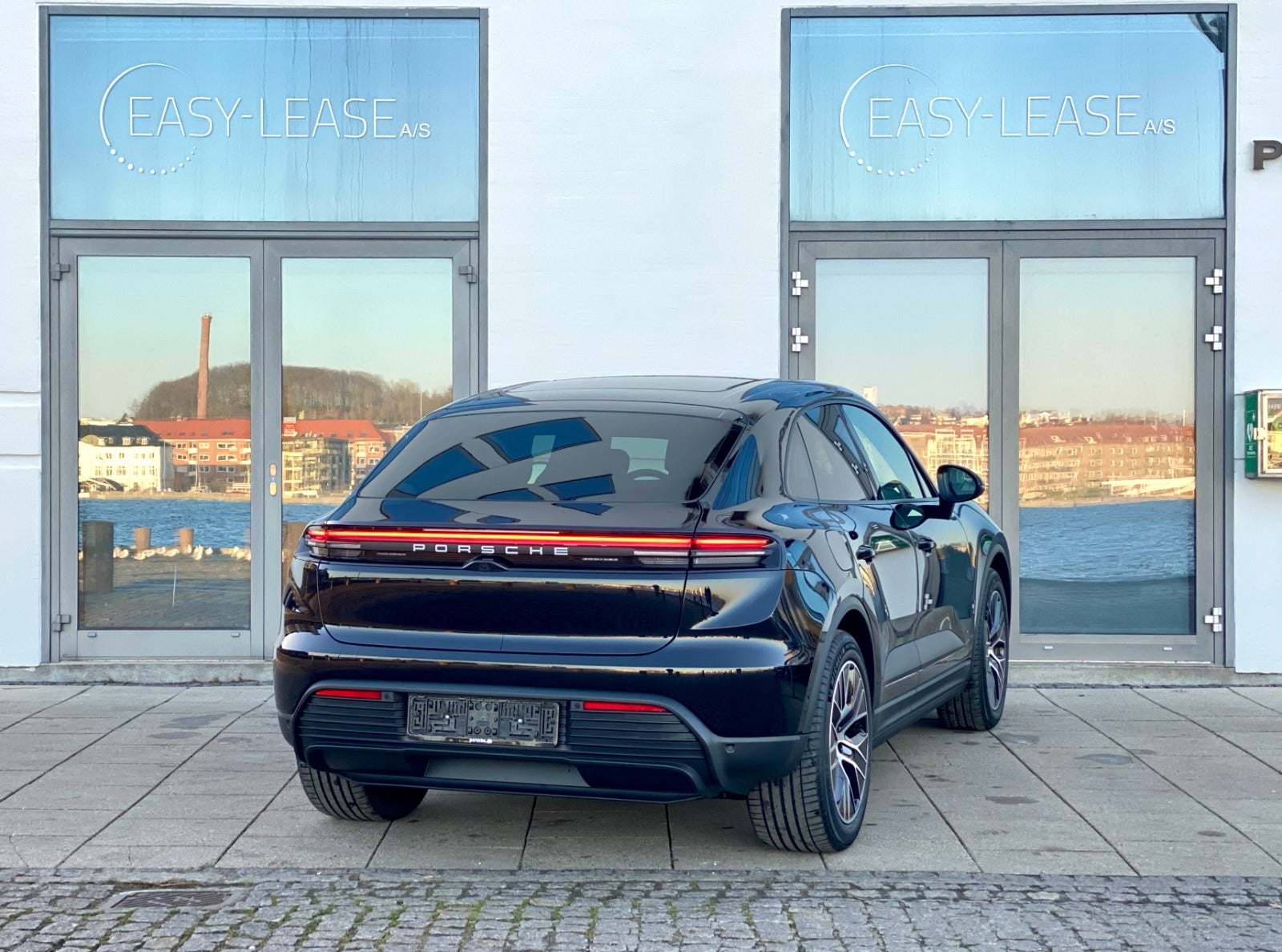 flexleasing-porsche-macan-5d-findleasing