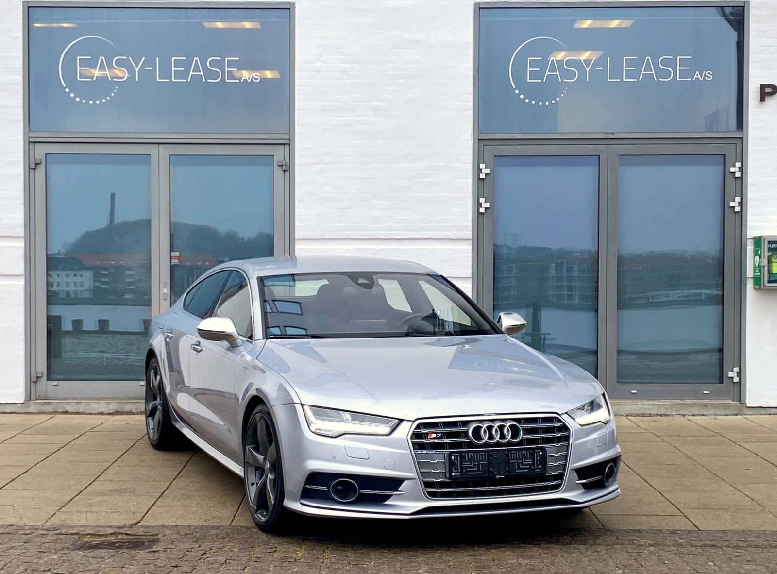 flexleasing-audi-s7-40-tfsi-sportback-quattro-s-tr-5d-findleasing