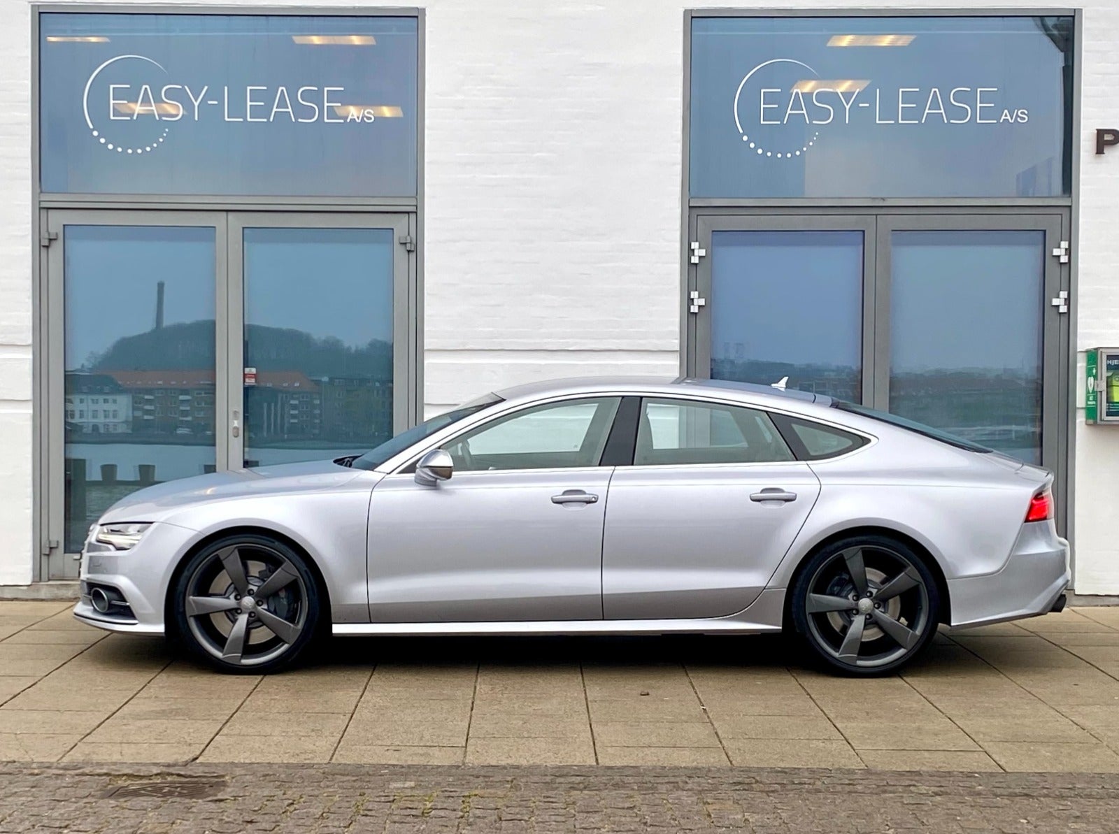 flexleasing-audi-s7-40-tfsi-sportback-quattro-s-tr-5d-findleasing