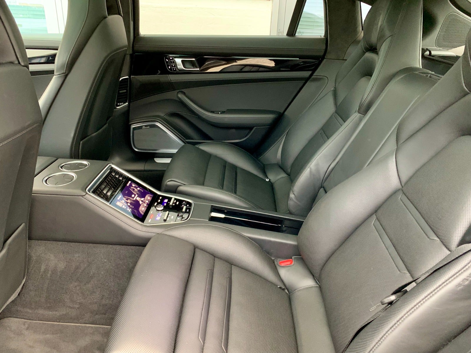 flexleasing-porsche-panamera-turbo-40-pdk-5d-findleasing