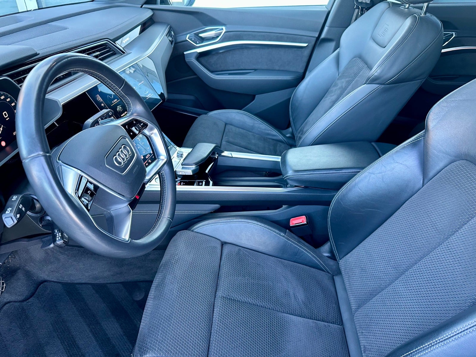flexleasing-audi-e-tron-55-s-line-quattro-5d-findleasing