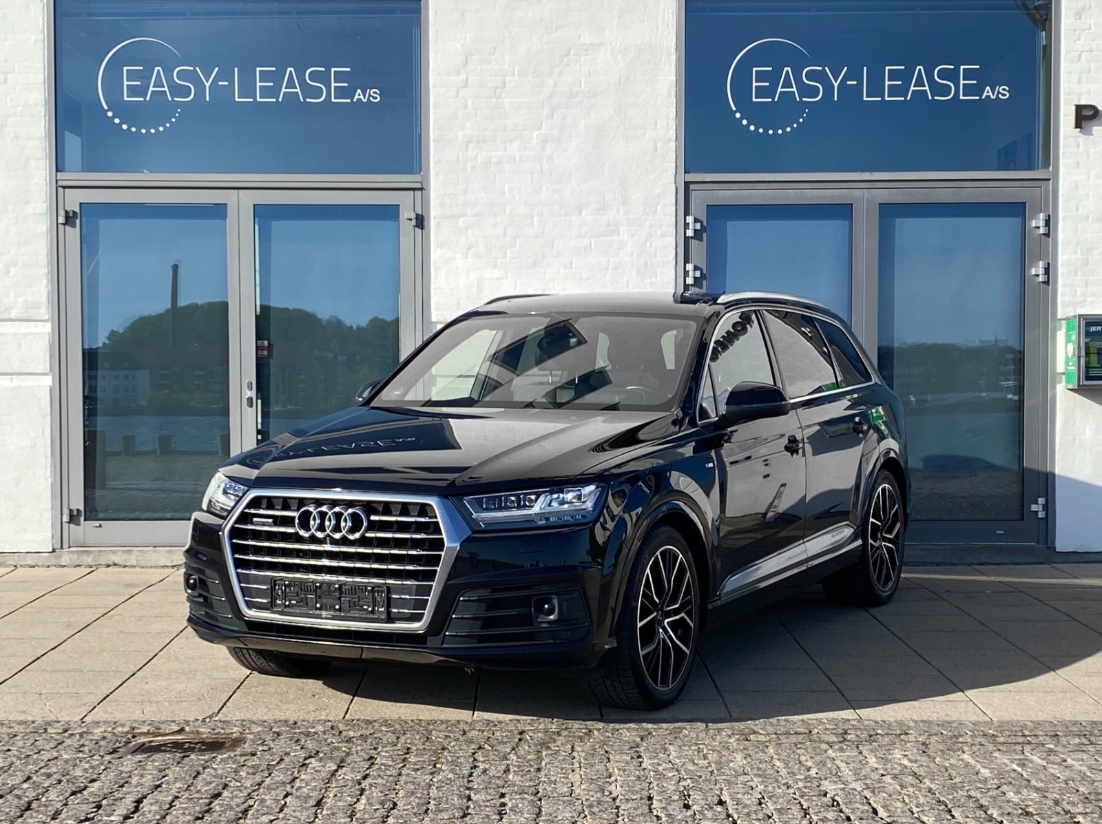 flexleasing-audi-q7-30-tdi-272-s-line-quattro-tiptr-7prs-5d-findleasing