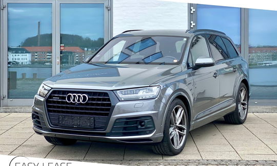 Audi Q7 3,0 TDi 272 S-line quattro Tiptr. 7prs 5d