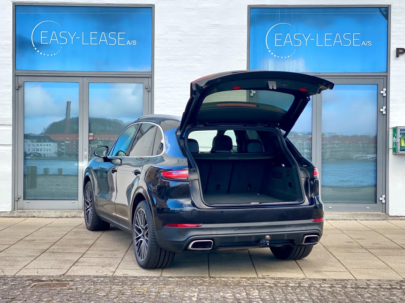 flexleasing-porsche-cayenne-30-tiptr-5d-findleasing
