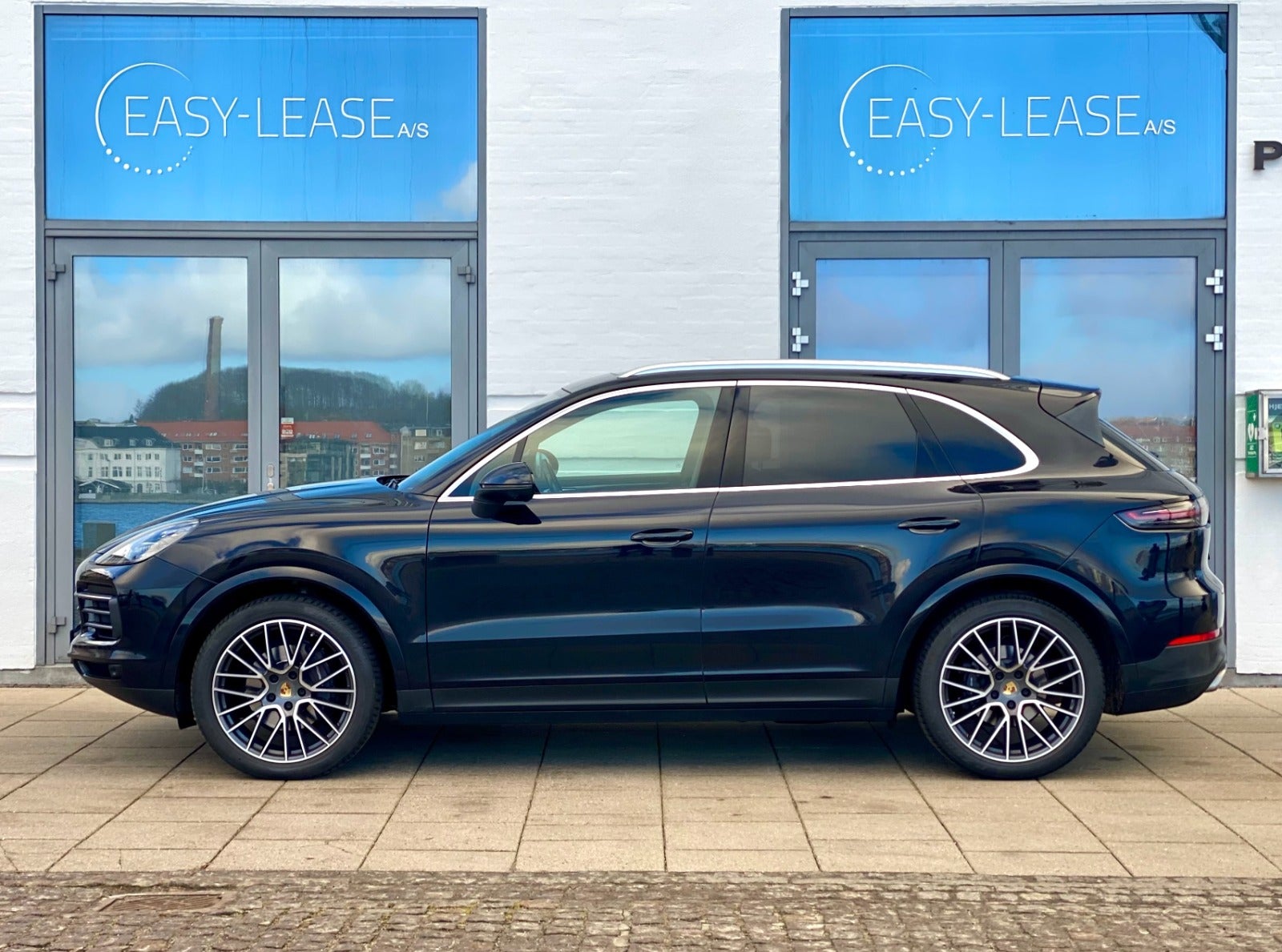 flexleasing-porsche-cayenne-30-tiptr-5d-findleasing
