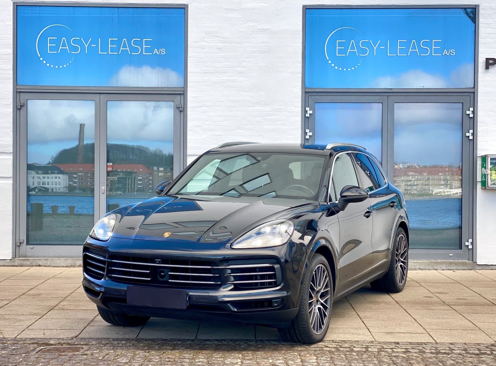 flexleasing-porsche-cayenne-30-tiptr-5d-findleasing