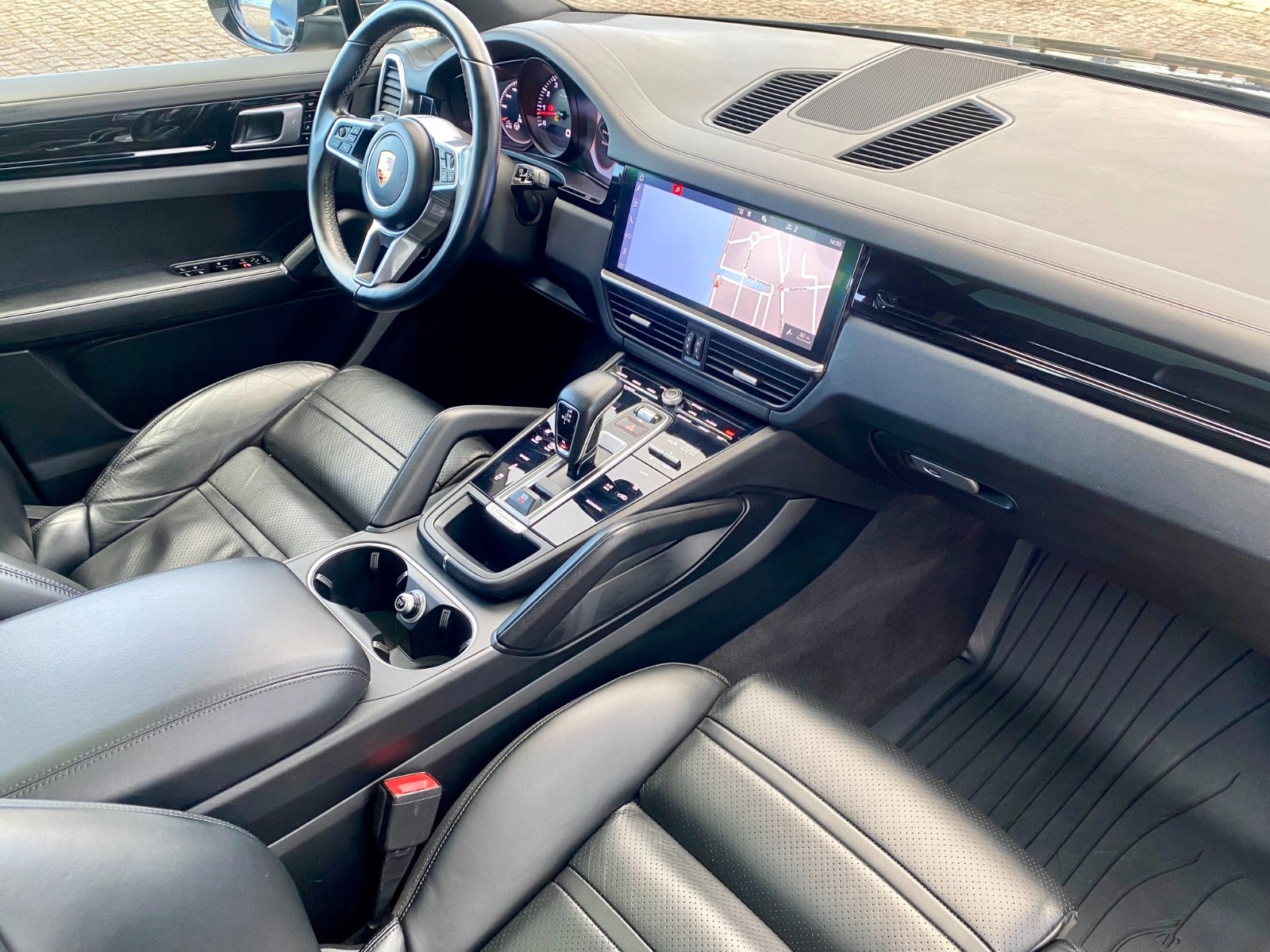 flexleasing-porsche-cayenne-30-tiptr-5d-findleasing