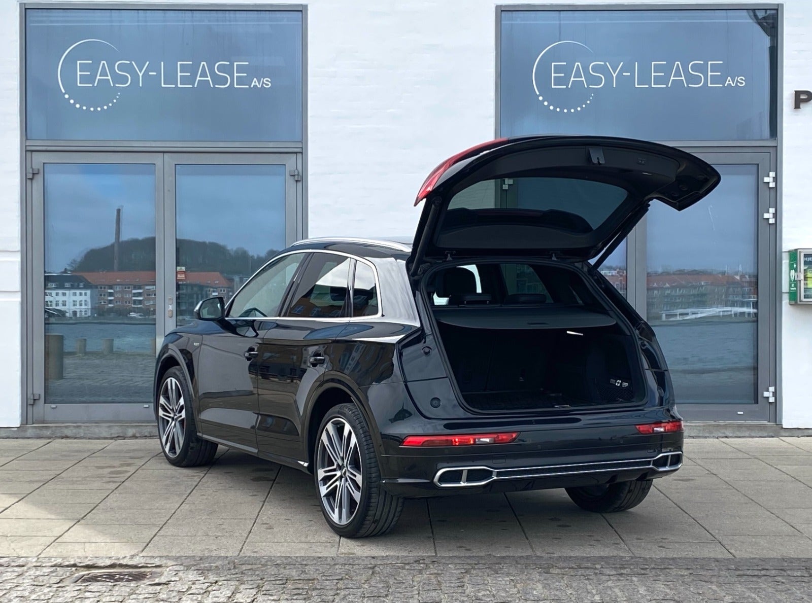 flexleasing-audi-sq5-30-tfsi-quattro-tiptr-5d-findleasing