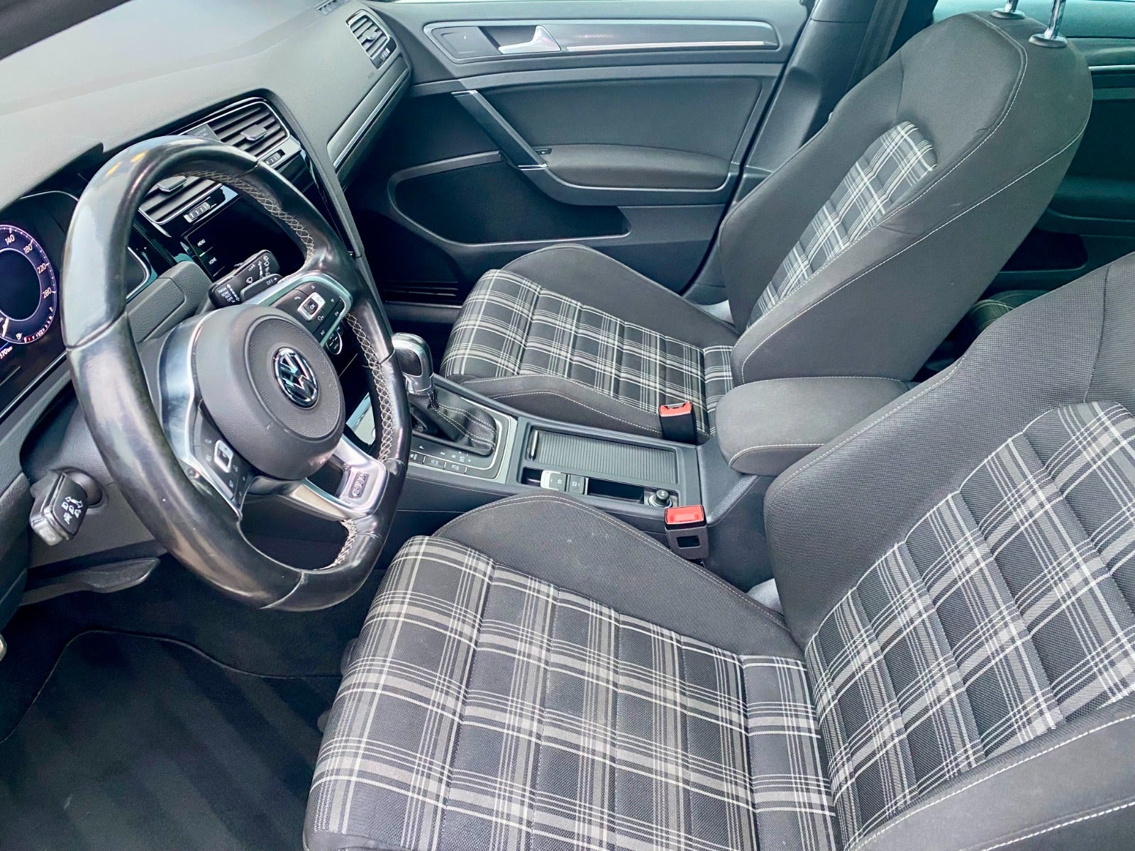 flexleasing-vw-golf-vii-20-tdi-184-gtd-variant-dsg-5d-findleasing