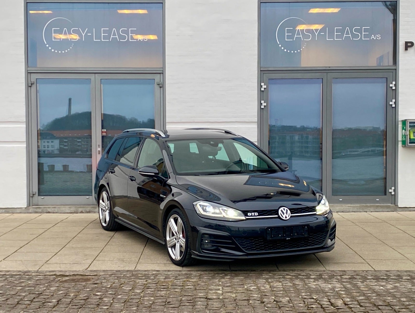 flexleasing-vw-golf-vii-20-tdi-184-gtd-variant-dsg-5d-findleasing