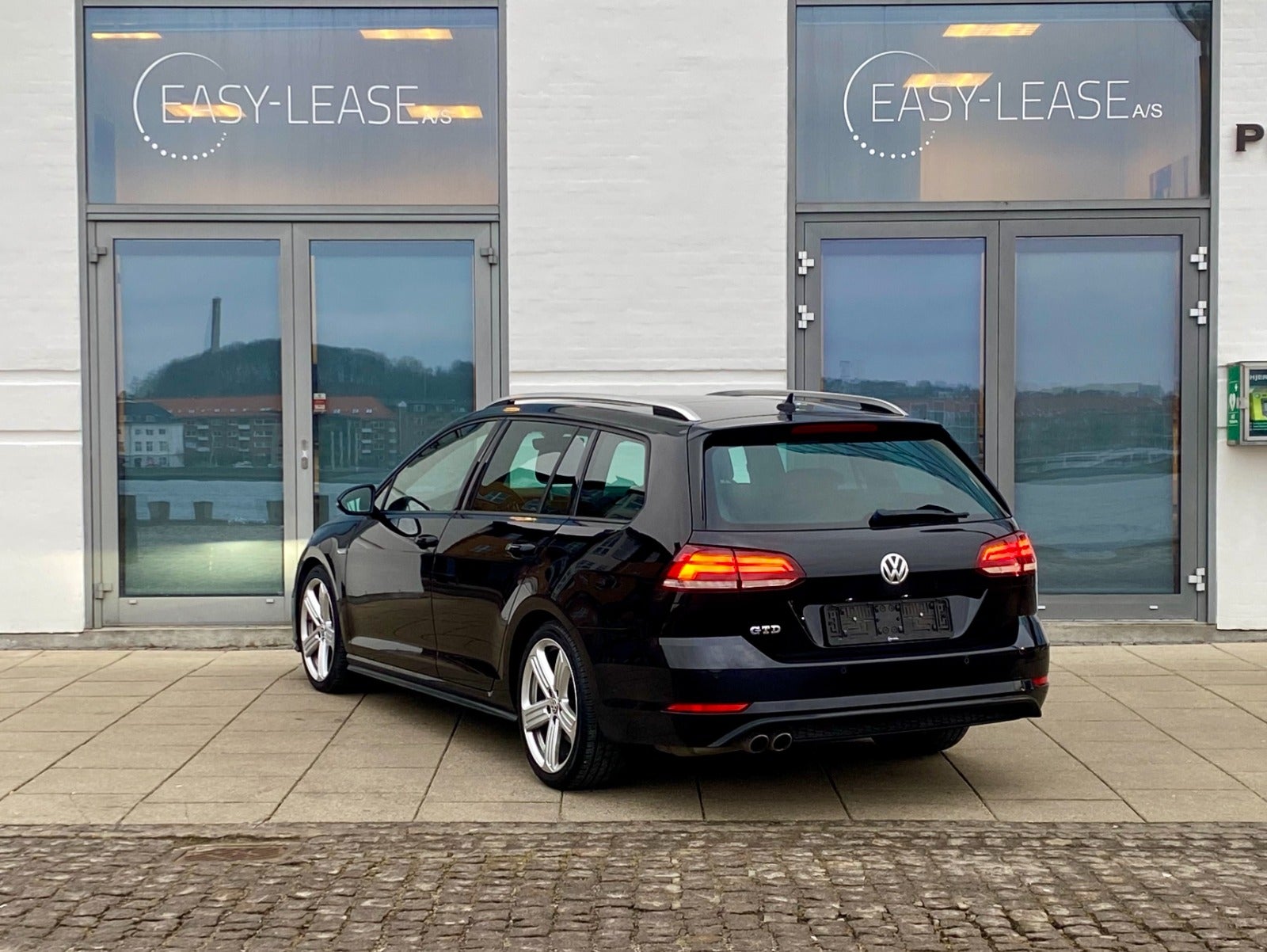 flexleasing-vw-golf-vii-20-tdi-184-gtd-variant-dsg-5d-findleasing