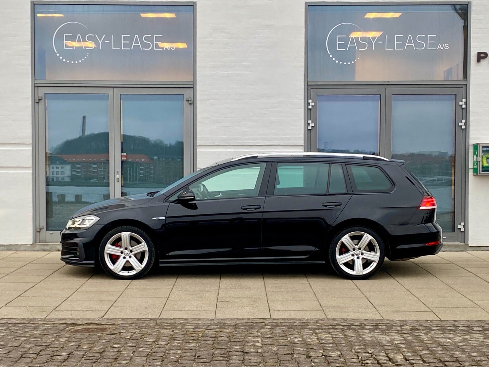 flexleasing-vw-golf-vii-20-tdi-184-gtd-variant-dsg-5d-findleasing